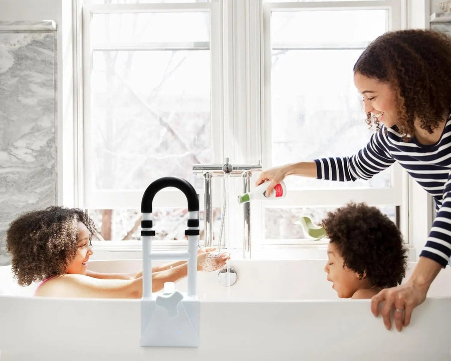 Non-slip bath handle