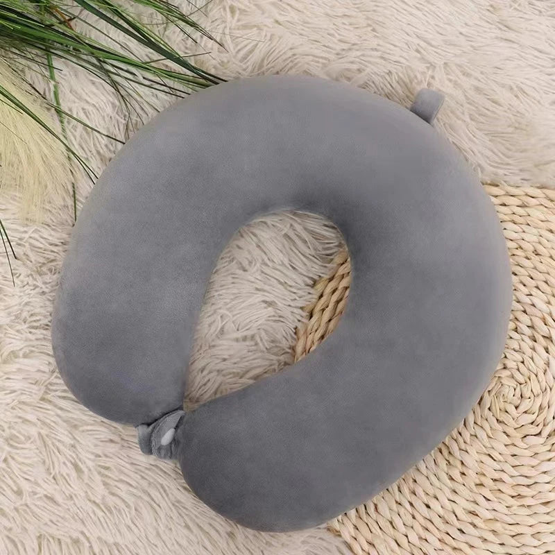 Airplane neck support

