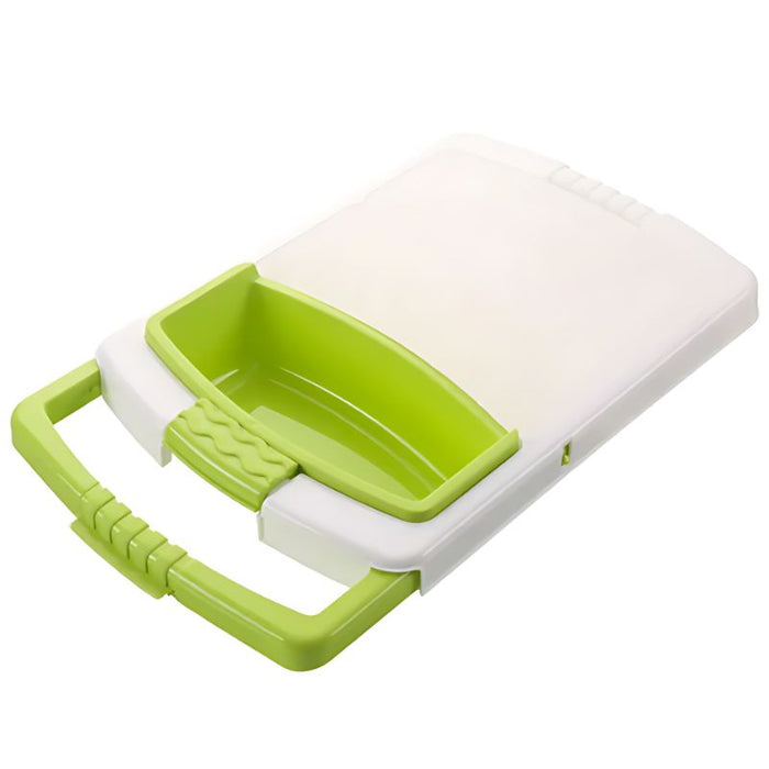 Chopping board with drainage


