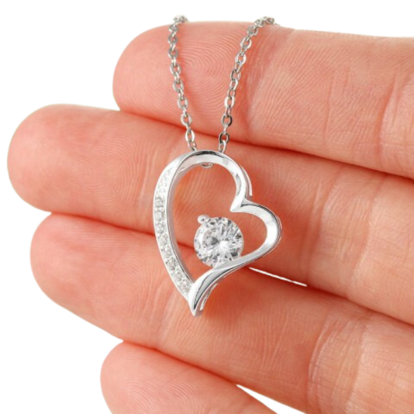 "To my Queen" – Love Heart Necklace