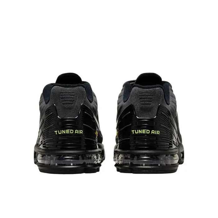 Nike Air Max Plus Tn 3 Sneakers – Cushioned Running Shoes in Bright Black & Fluorescent Green