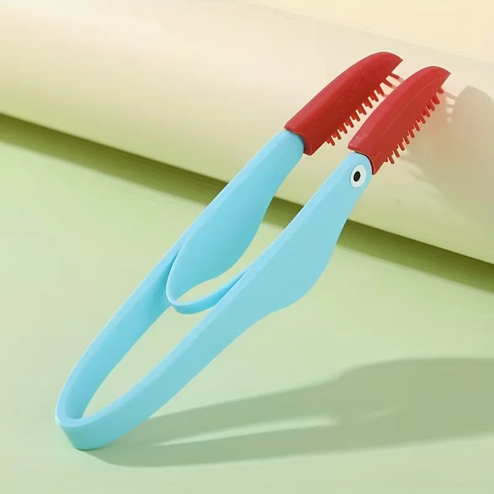 Silicone pet grooming tool